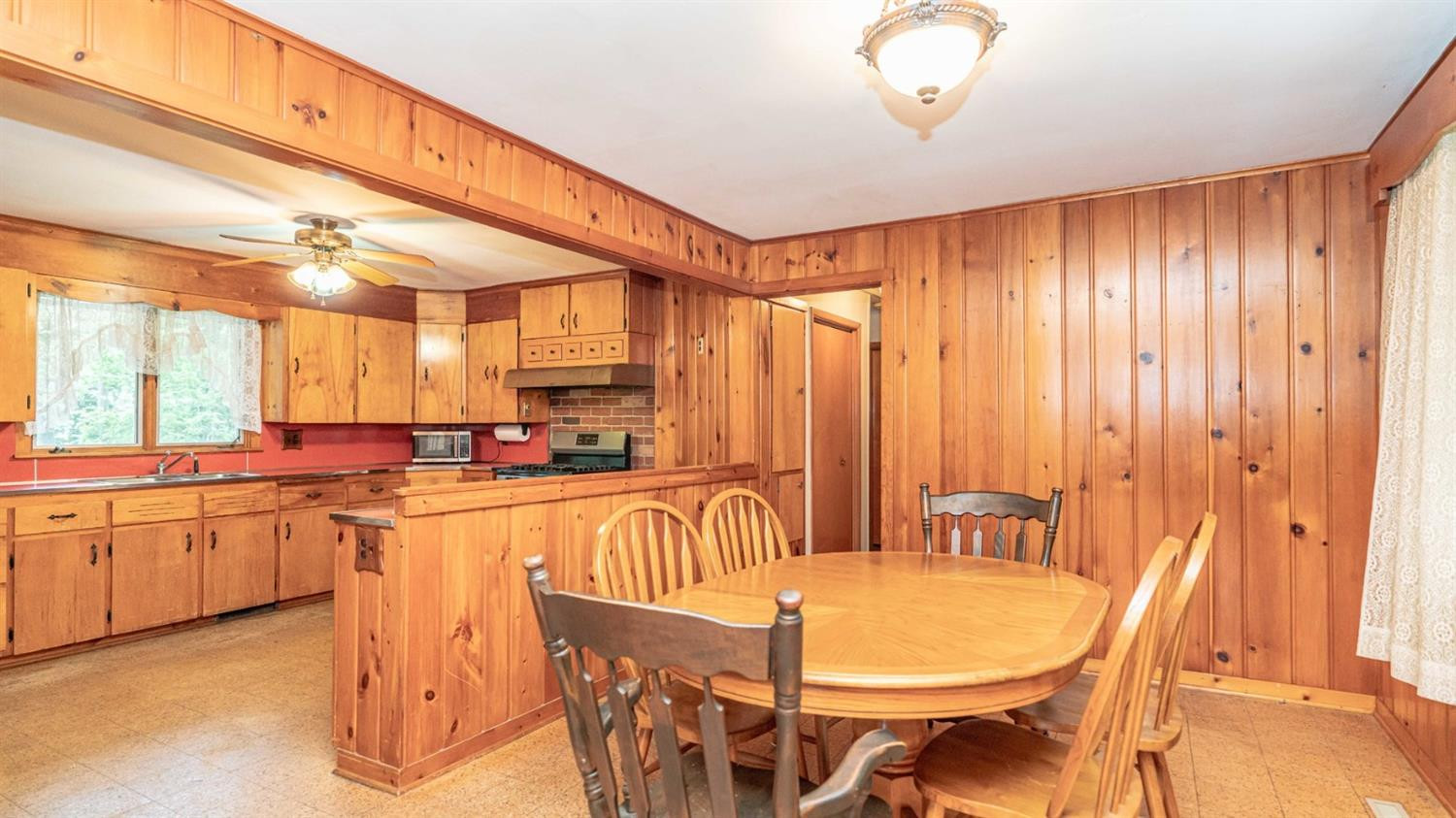 8580 Rushview Drive Pinckney, MI 48169 - Photo 11 of 40 Photo 11