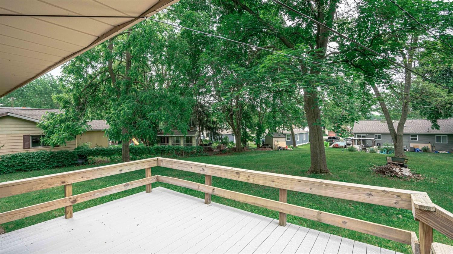 8580 Rushview Drive Pinckney, MI 48169 - Photo 4 of 40 Photo 4