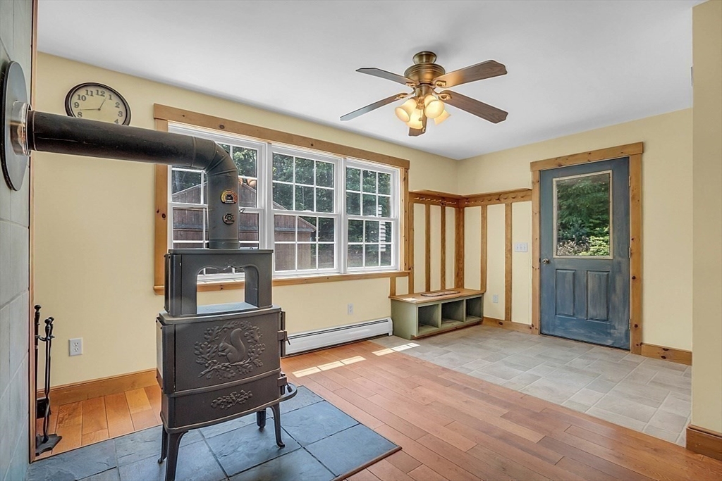 371 Walnut Hill Road Orange, MA 01364 - Photo 10 of 41