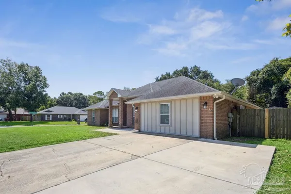 $370,000 | 4647 Winterdale Drive, Pace, FL 32571