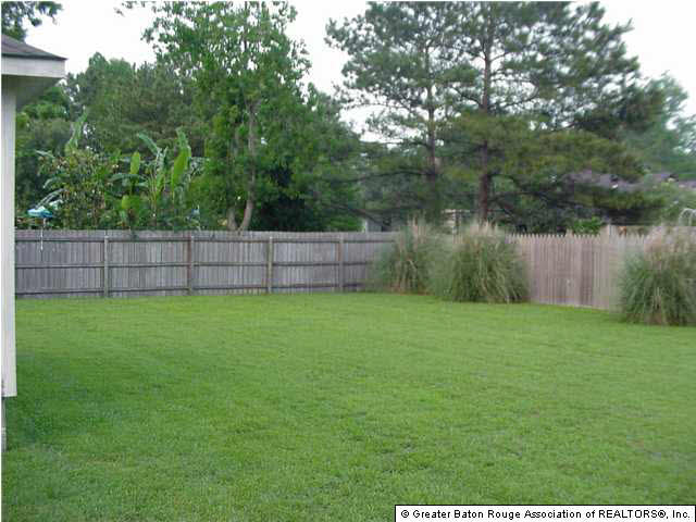 7531 Wimbledon Avenue Baton Rouge, LA 70810 - Photo 3 of 5 Gallery Image 3