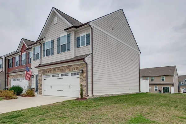 $2,350 | 1232 Savannah Avenue, Gallatin, TN 37066