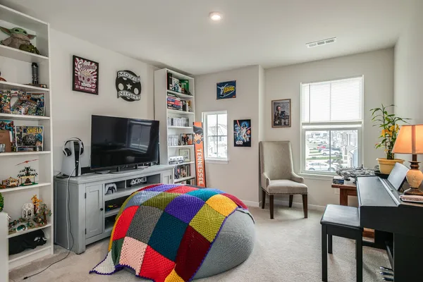 $2,350 | 1232 Savannah Avenue, Gallatin, TN 37066