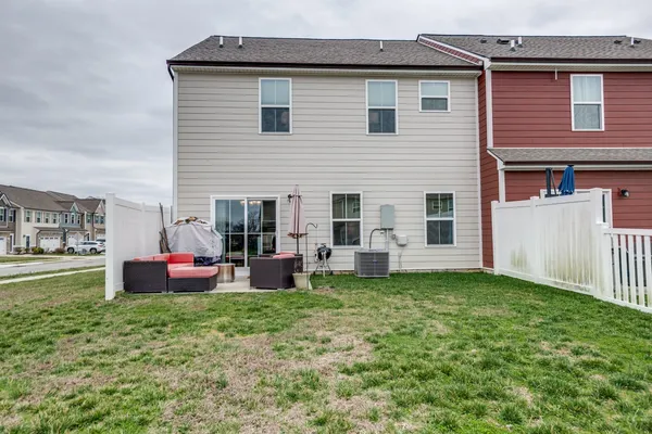 $2,350 | 1232 Savannah Avenue, Gallatin, TN 37066