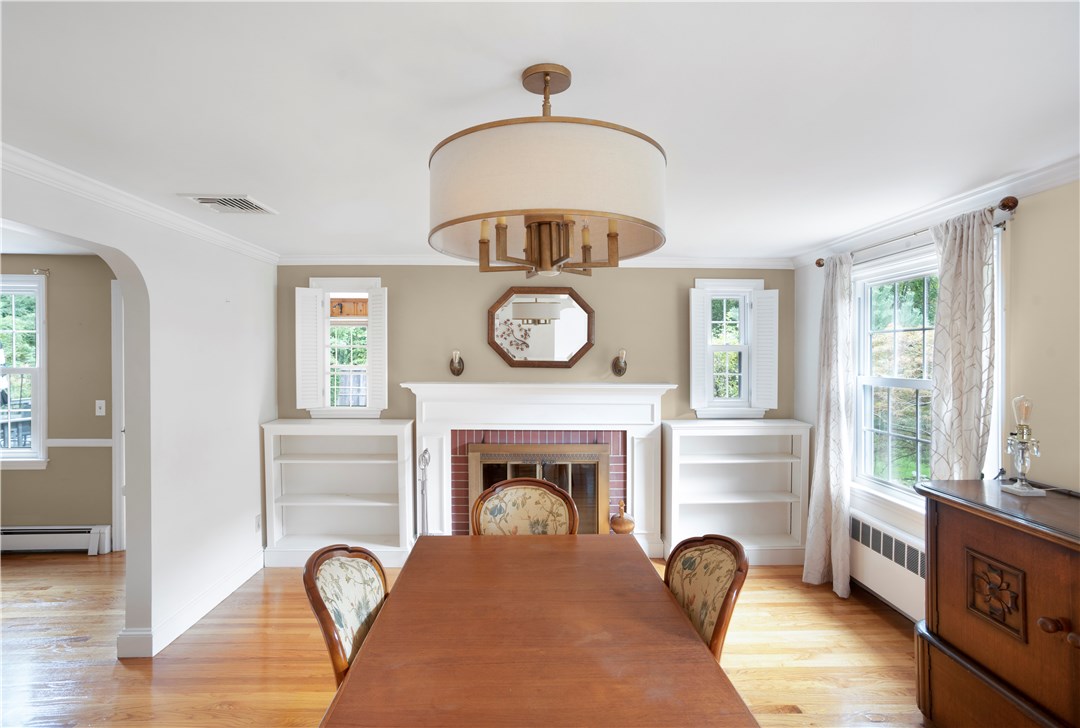 1615 Boston Neck Road North Kingstown, RI 02874 - Photo 11 of 34 Gallery Image 11