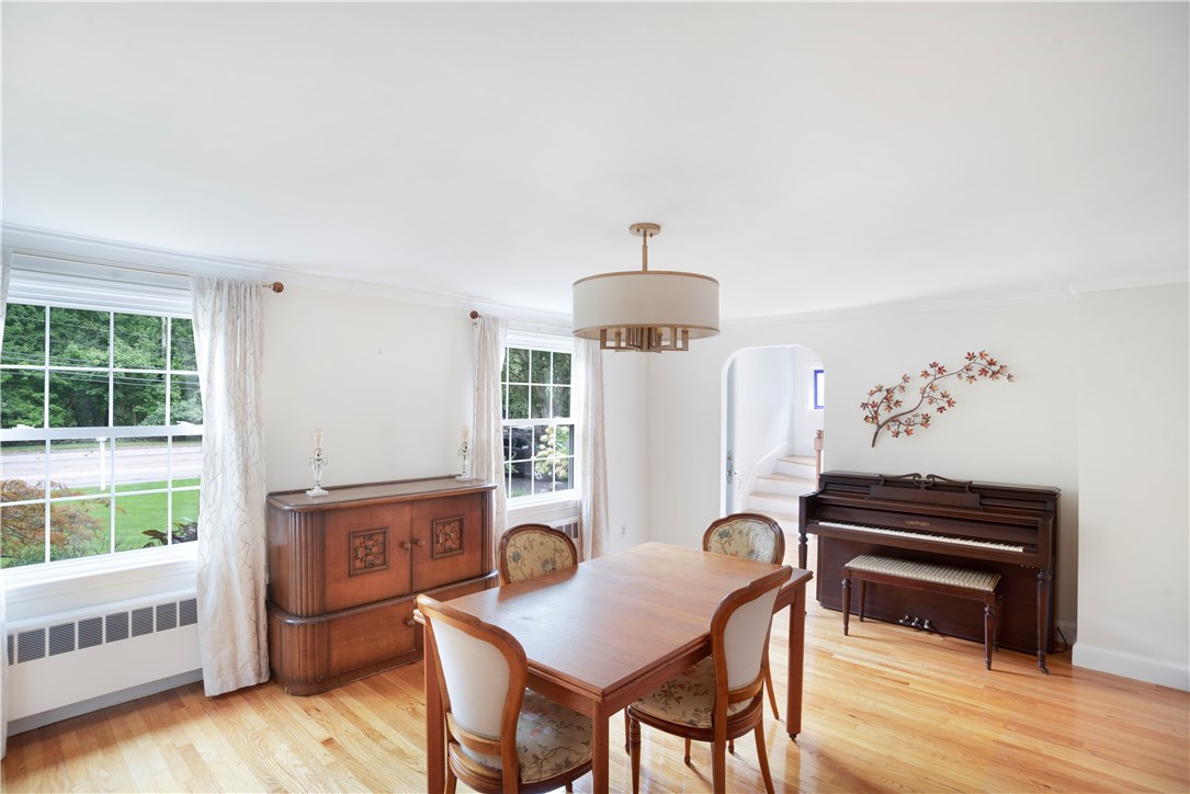 1615 Boston Neck Road North Kingstown, RI 02874 - Photo 12 of 34 Gallery Image 12