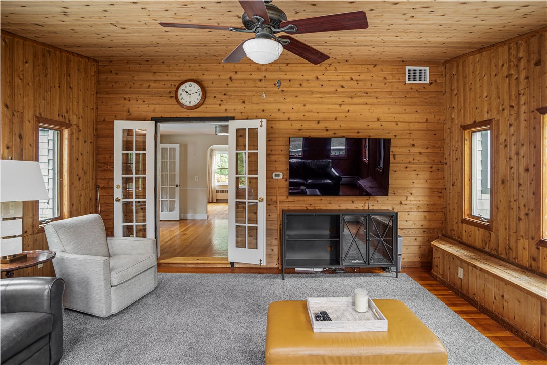 1615 Boston Neck Road North Kingstown, RI 02874 - Photo 13 of 34 Gallery Image 13