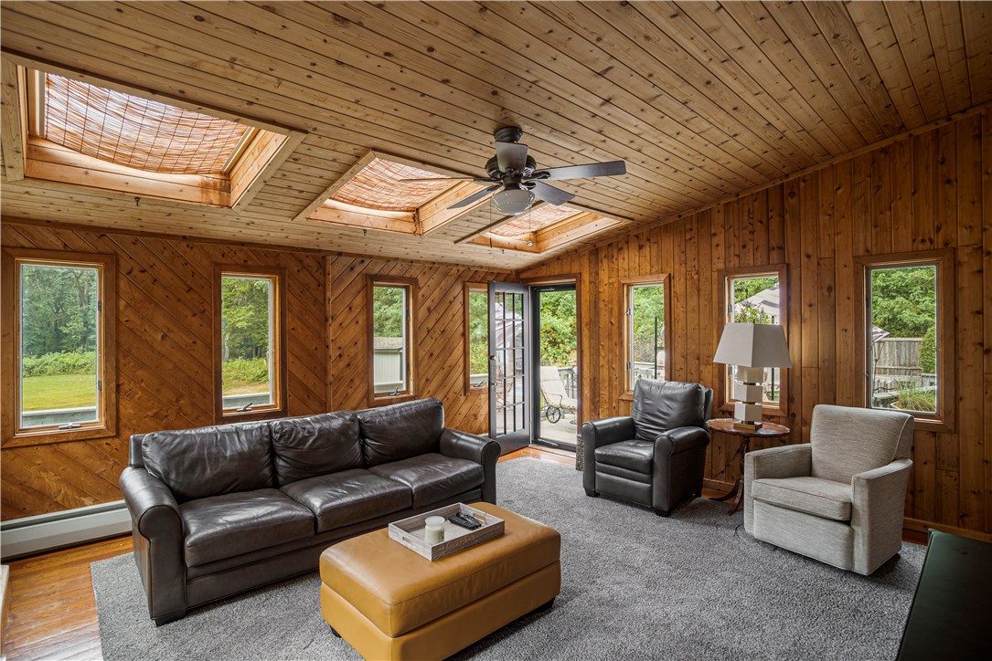 1615 Boston Neck Road North Kingstown, RI 02874 - Photo 14 of 34 Gallery Image 14