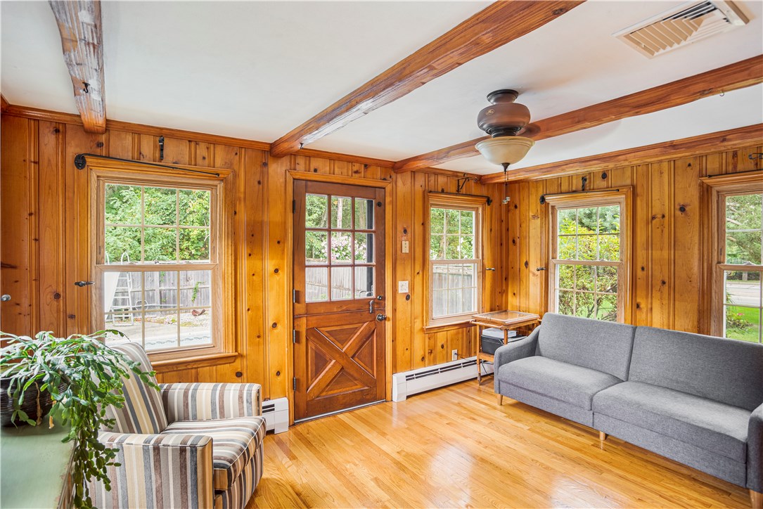 1615 Boston Neck Road North Kingstown, RI 02874 - Photo 15 of 34 Gallery Image 15