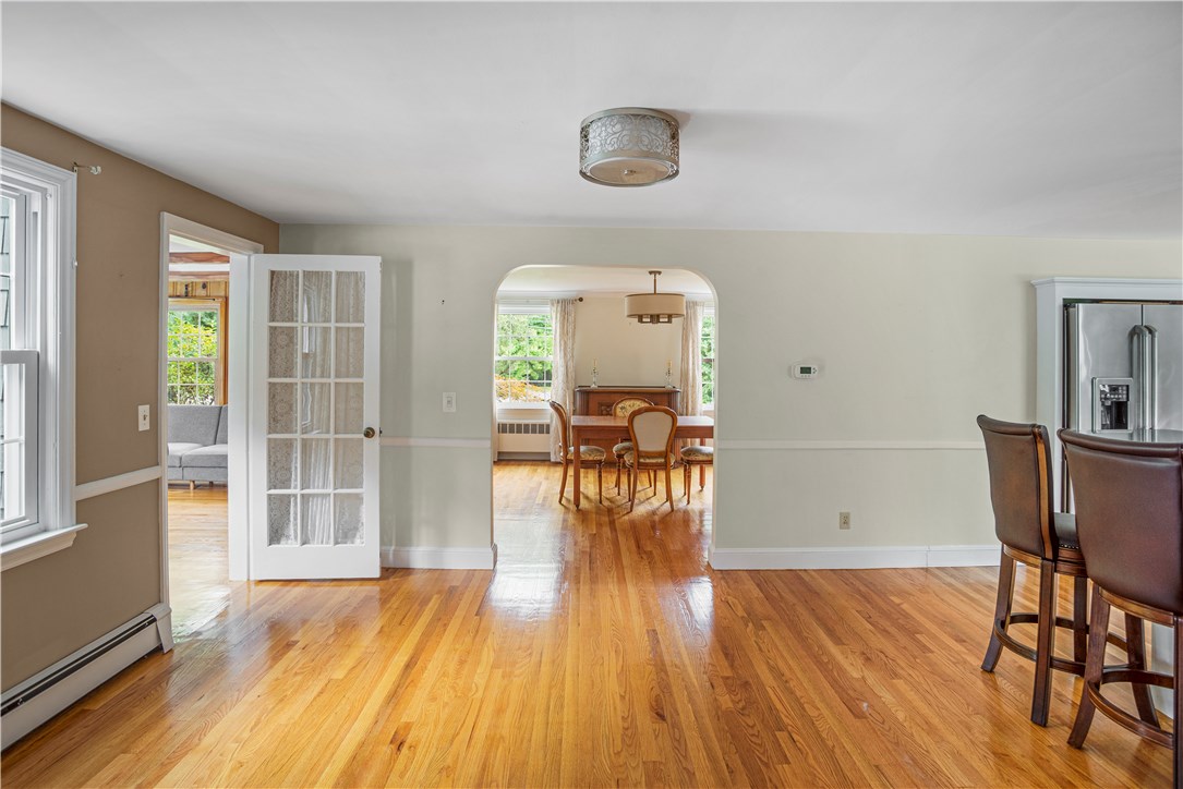 1615 Boston Neck Road North Kingstown, RI 02874 - Photo 10 of 34 Gallery Image 10