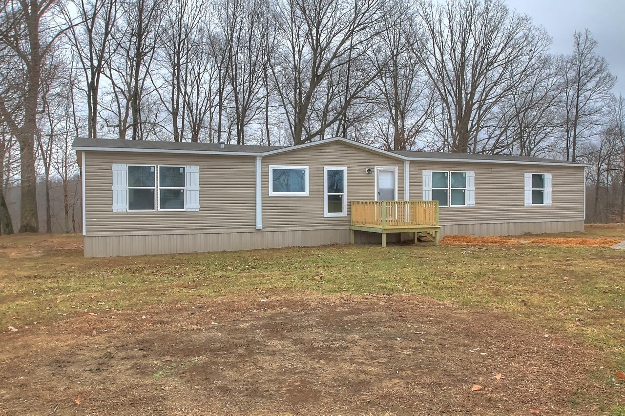 43 Combs Road Dunnville, KY 42528 - Photo 1 of 29 Photo 1
