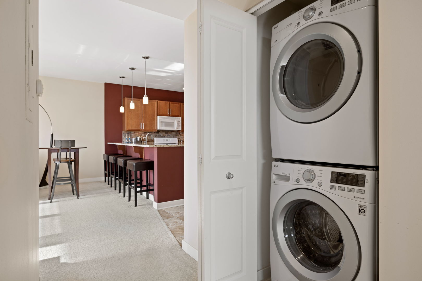 1905 South Wolf Road, Unit 410 Hillside, IL 60162 - Photo 24 of 43 Gallery Image 24