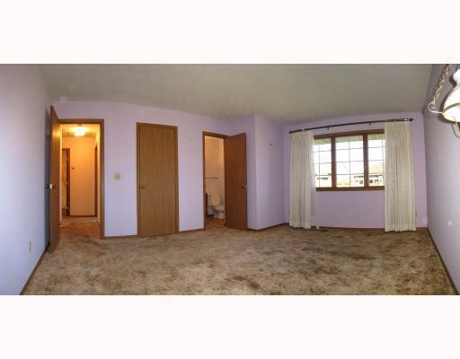 1044 Armsgate Road, Unit 36 Springfield, OH 45503 - Photo 5 of 9