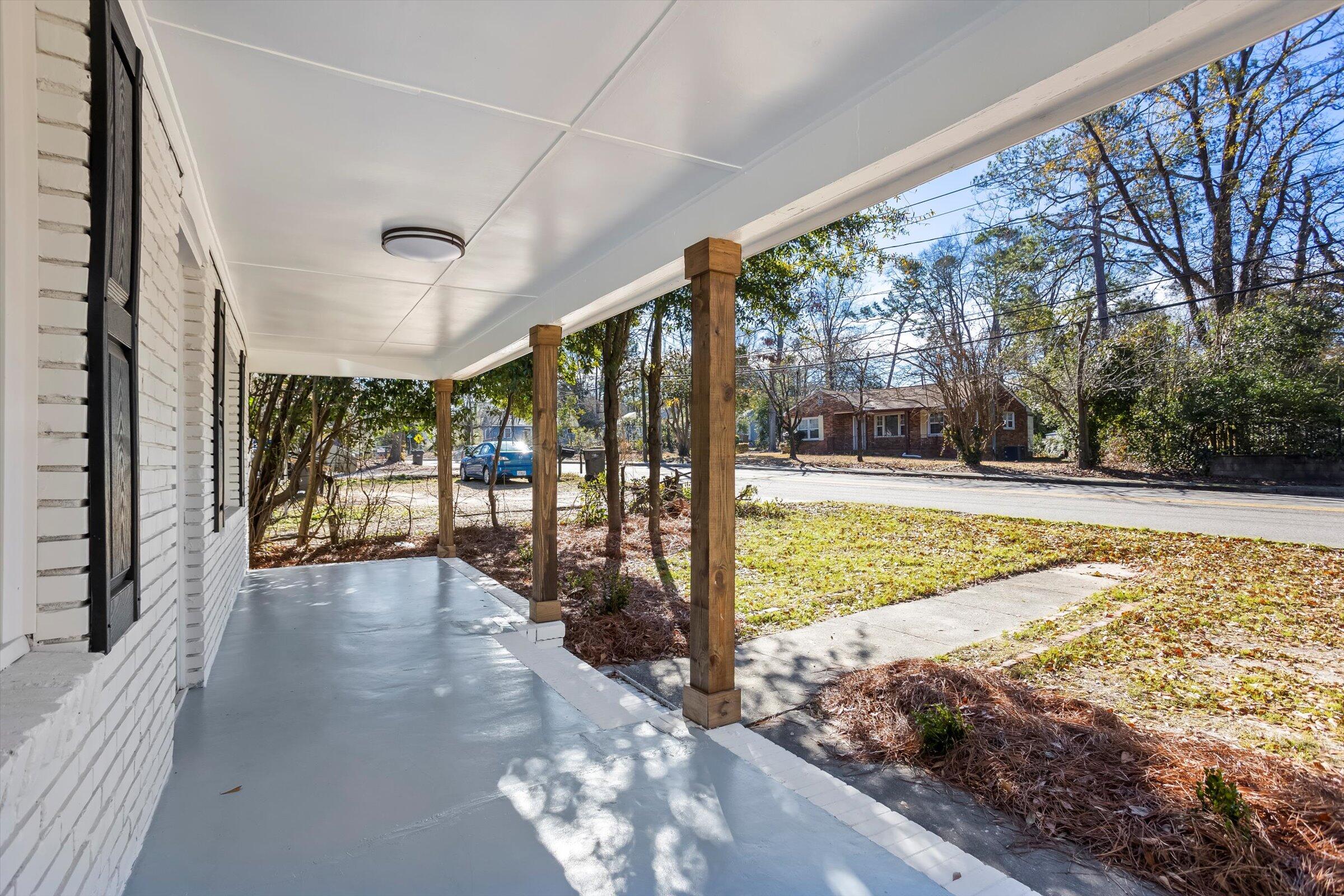 2913 Wheeler Road Augusta, GA 30909 - Photo 4 of 30 04-4G7A3768