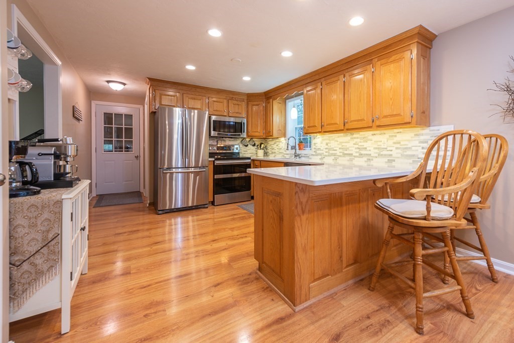 26 Nash Road Ashby, MA 01431 - Photo 3 of 32