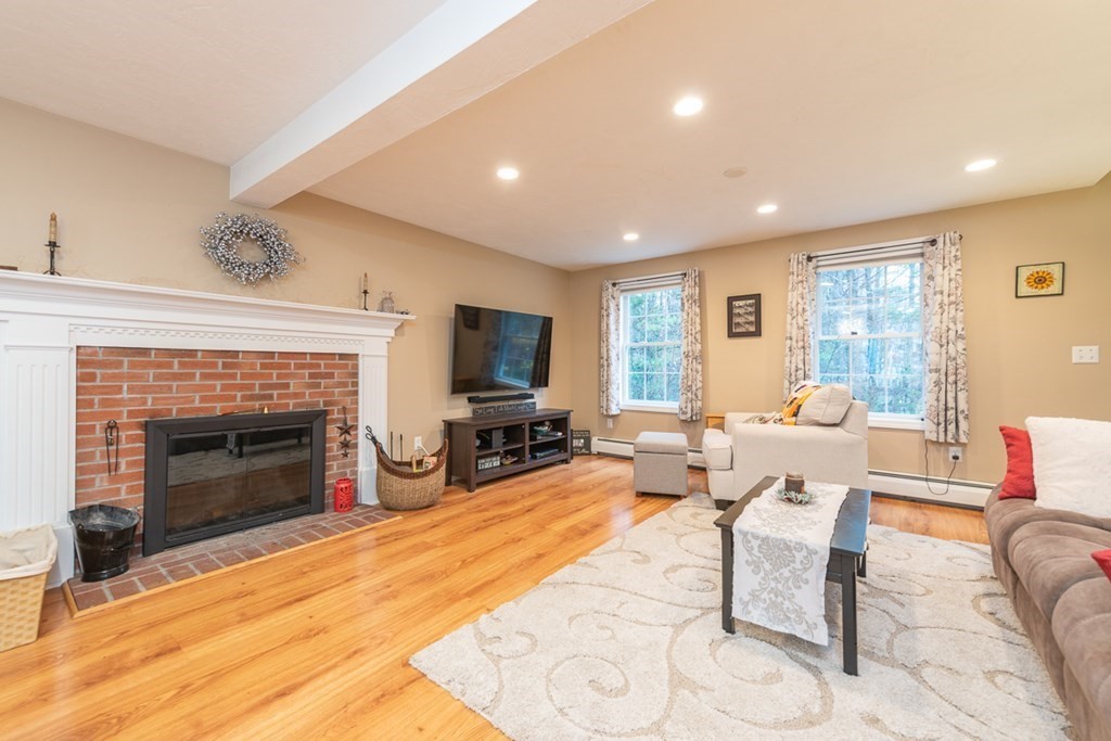 26 Nash Road Ashby, MA 01431 - Photo 9 of 32