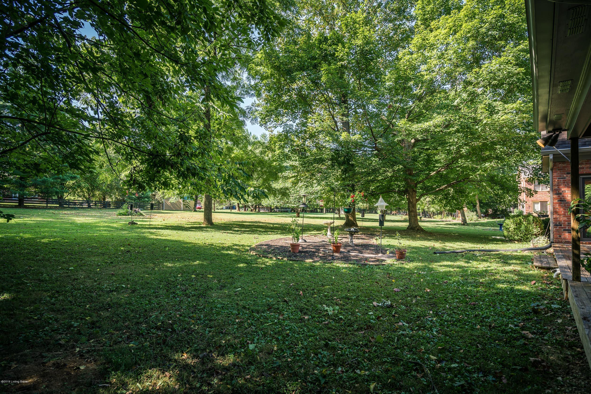 8006 Shadow Creek Road Crestwood, KY 40014 - Photo 65 of 73 65