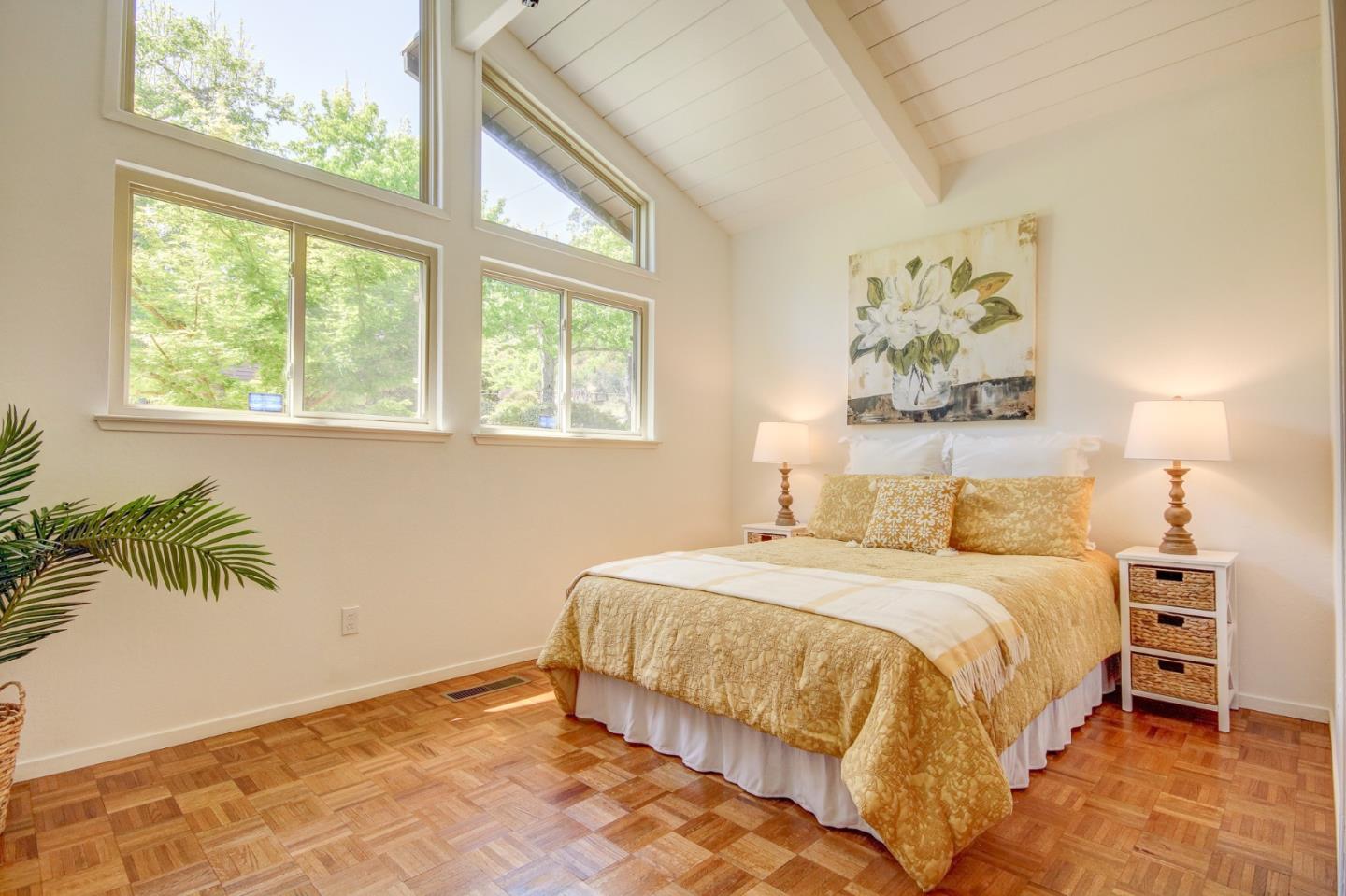 1972 Cox Road Aptos, CA 95003 - Photo 11 of 52 Gallery Image 11