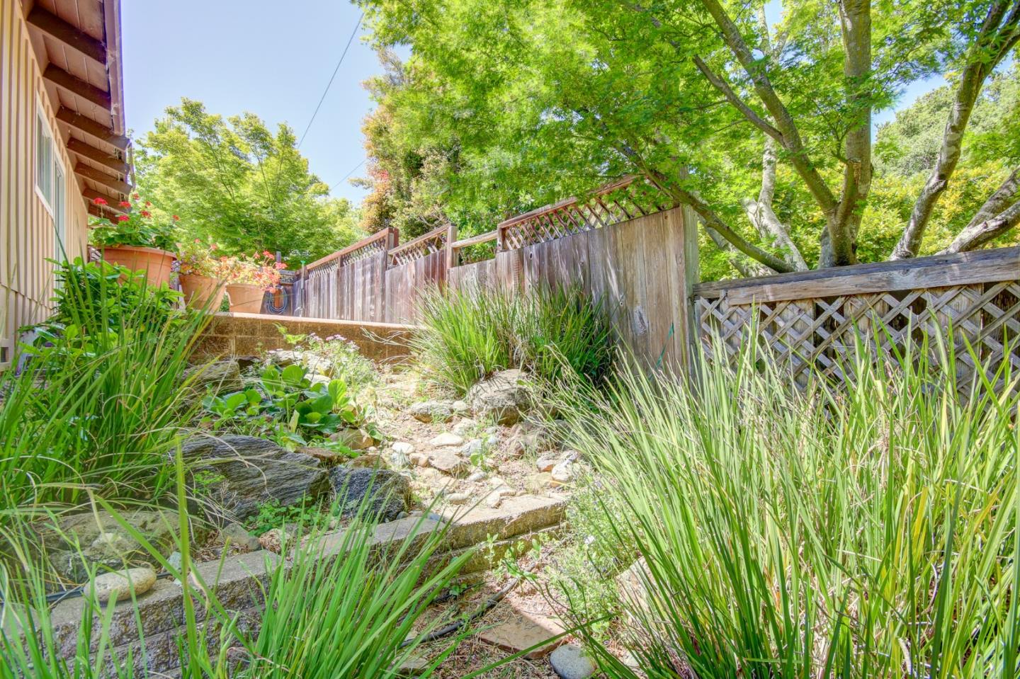 1972 Cox Road Aptos, CA 95003 - Photo 22 of 52 Gallery Image 22