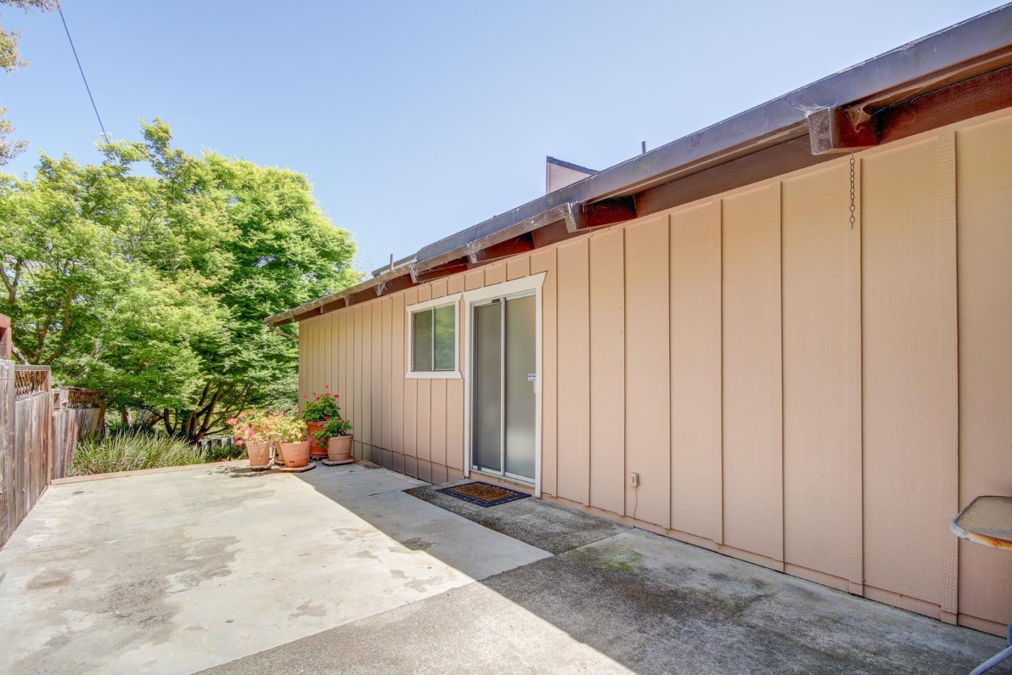 1972 Cox Road Aptos, CA 95003 - Photo 27 of 52 Gallery Image 27