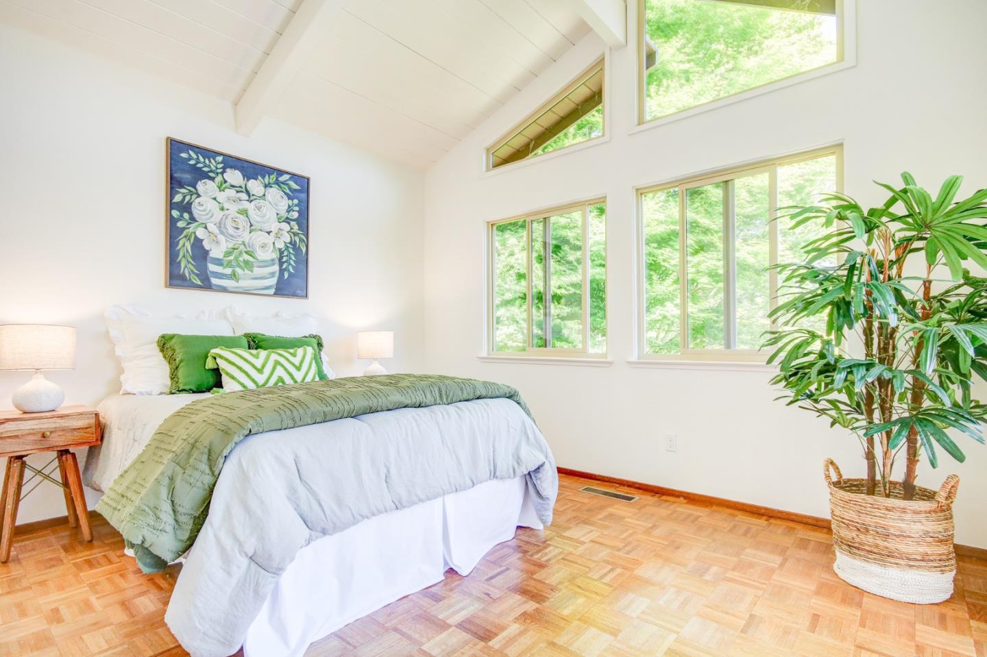 1972 Cox Road Aptos, CA 95003 - Photo 9 of 52 Gallery Image 9
