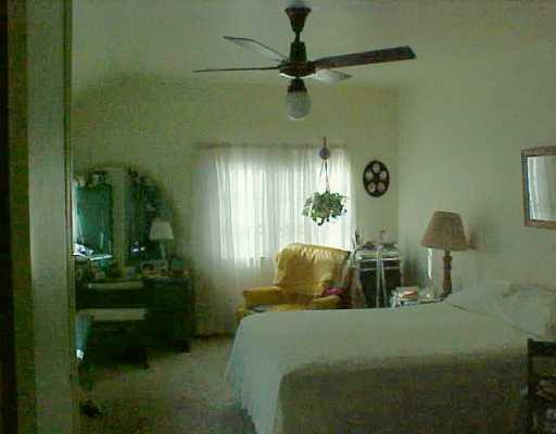 426 Old Farm Road Mt. Lebanon, PA 15228 - Photo 2 of 8 Master Bedroom.