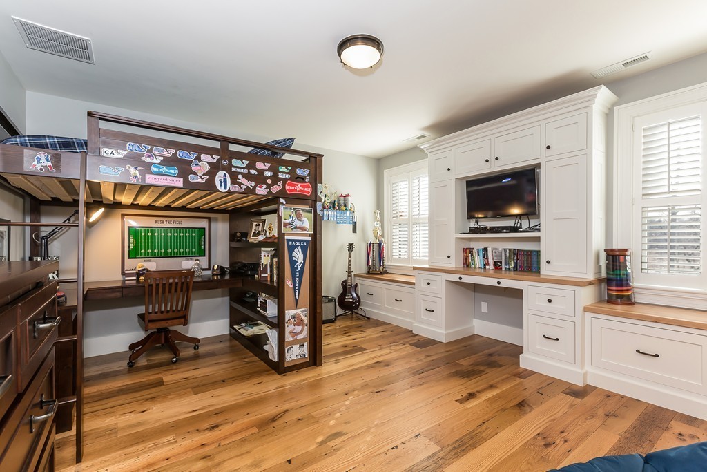39 Middleby Road Lexington, MA 02421 - Photo 20 of 29 a view of a kitchen and dining room