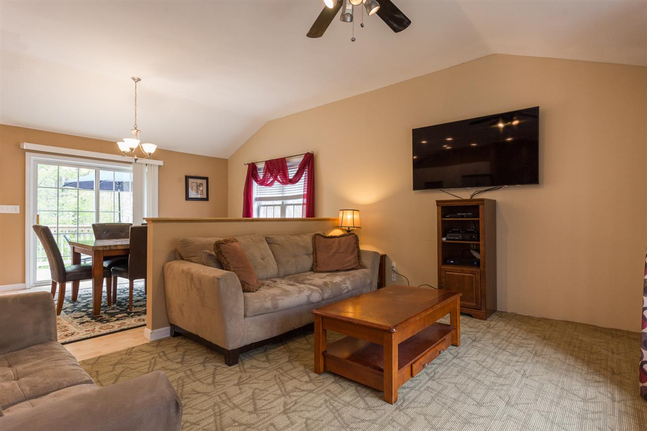 505 Chases Grove Road Derry, NH 03038 - Photo 11 of 38