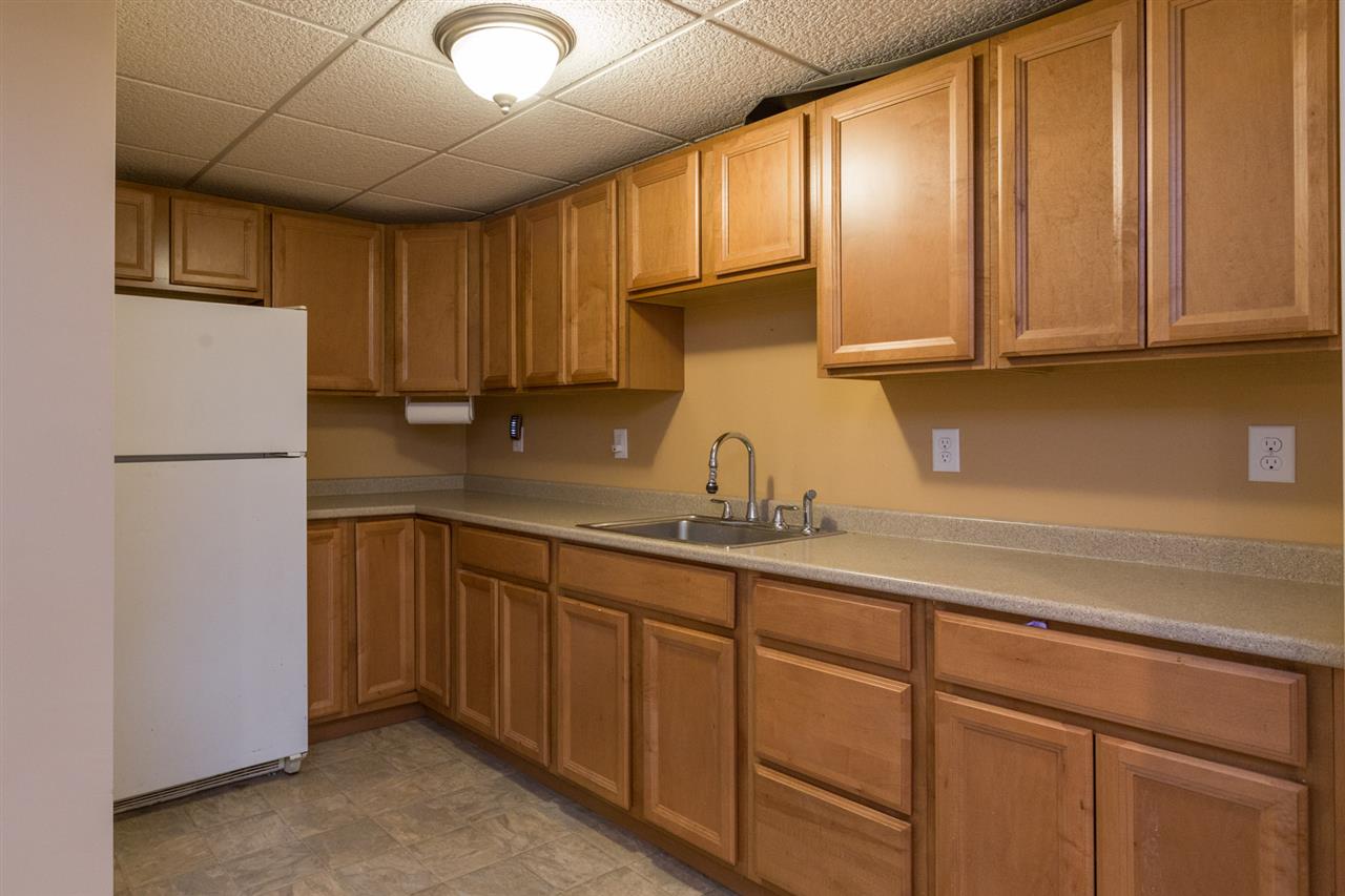 505 Chases Grove Road Derry, NH 03038 - Photo 26 of 38