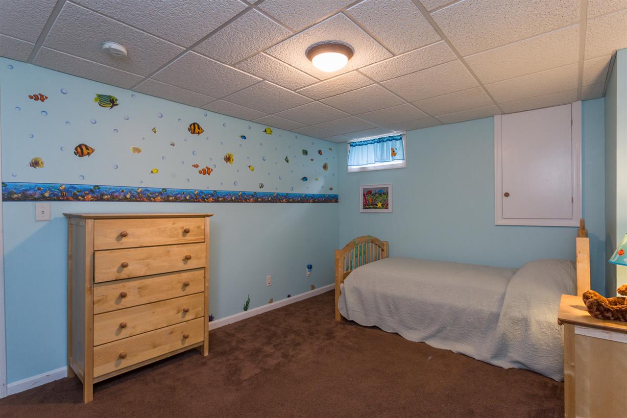 505 Chases Grove Road Derry, NH 03038 - Photo 31 of 38
