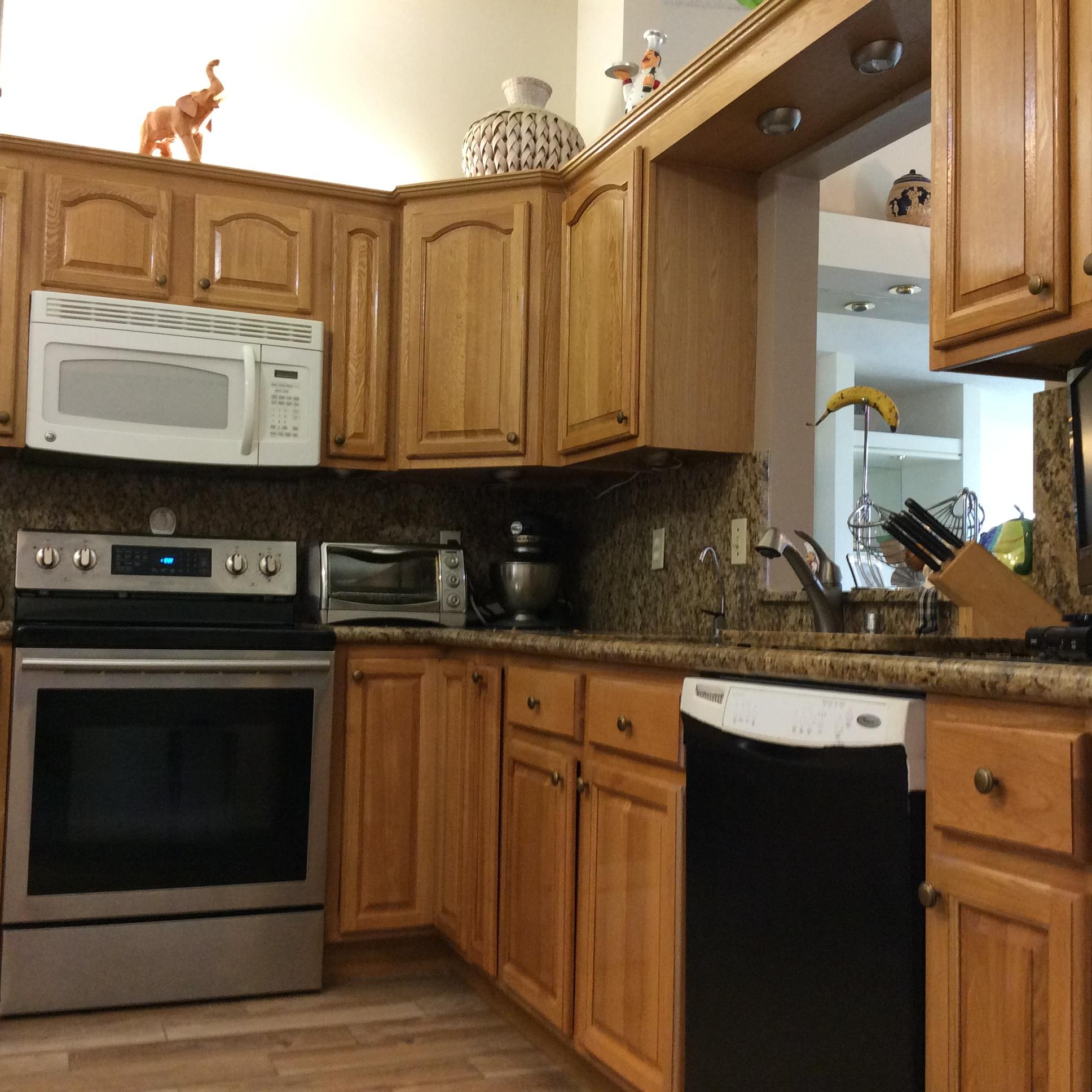8078 Springside Court, Unit H Boca Raton, FL 33496 - Photo 3 of 24 IMG_0843