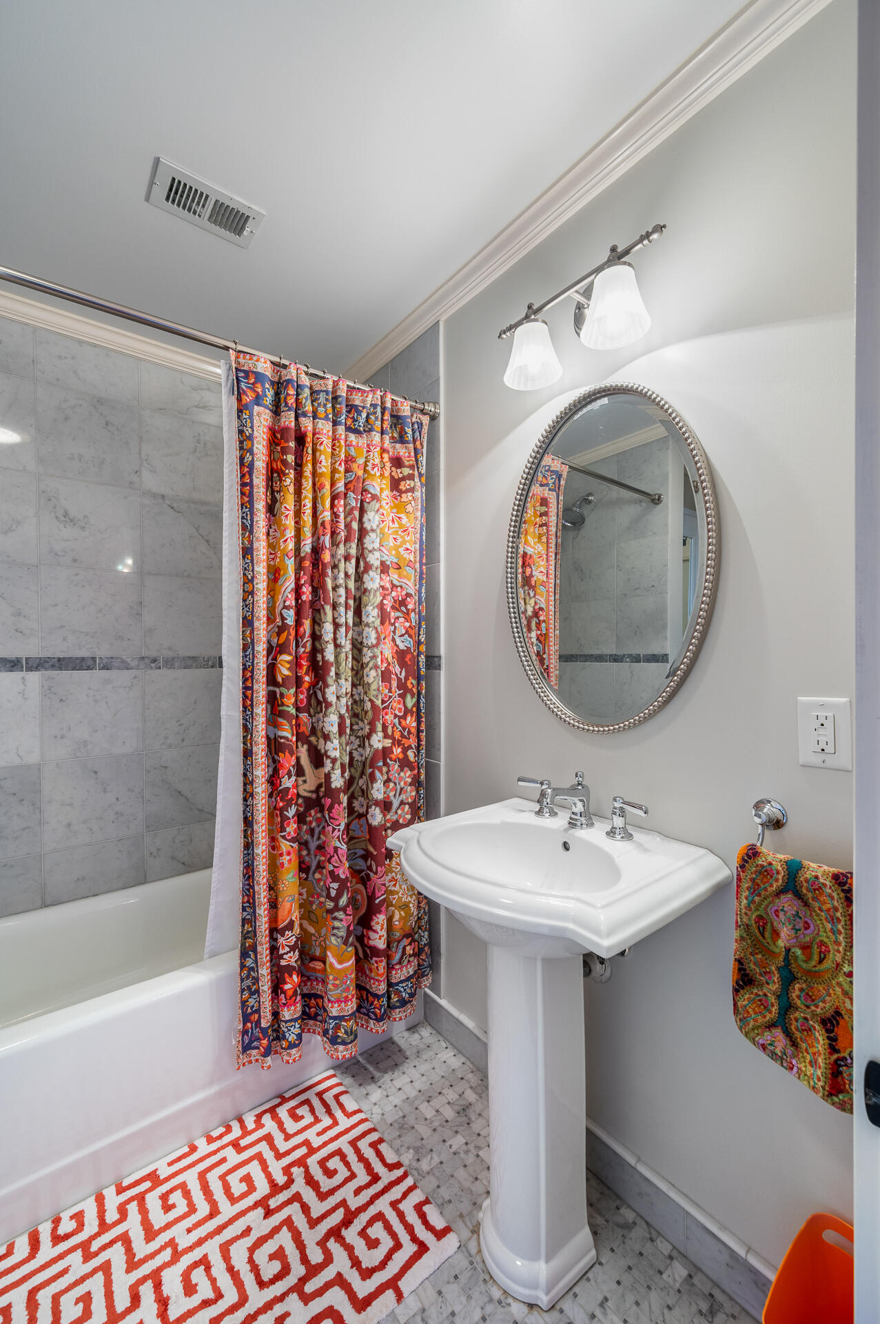 171 Broad Street Charleston, SC 29401 - Photo 28 of 37 171Broad-32