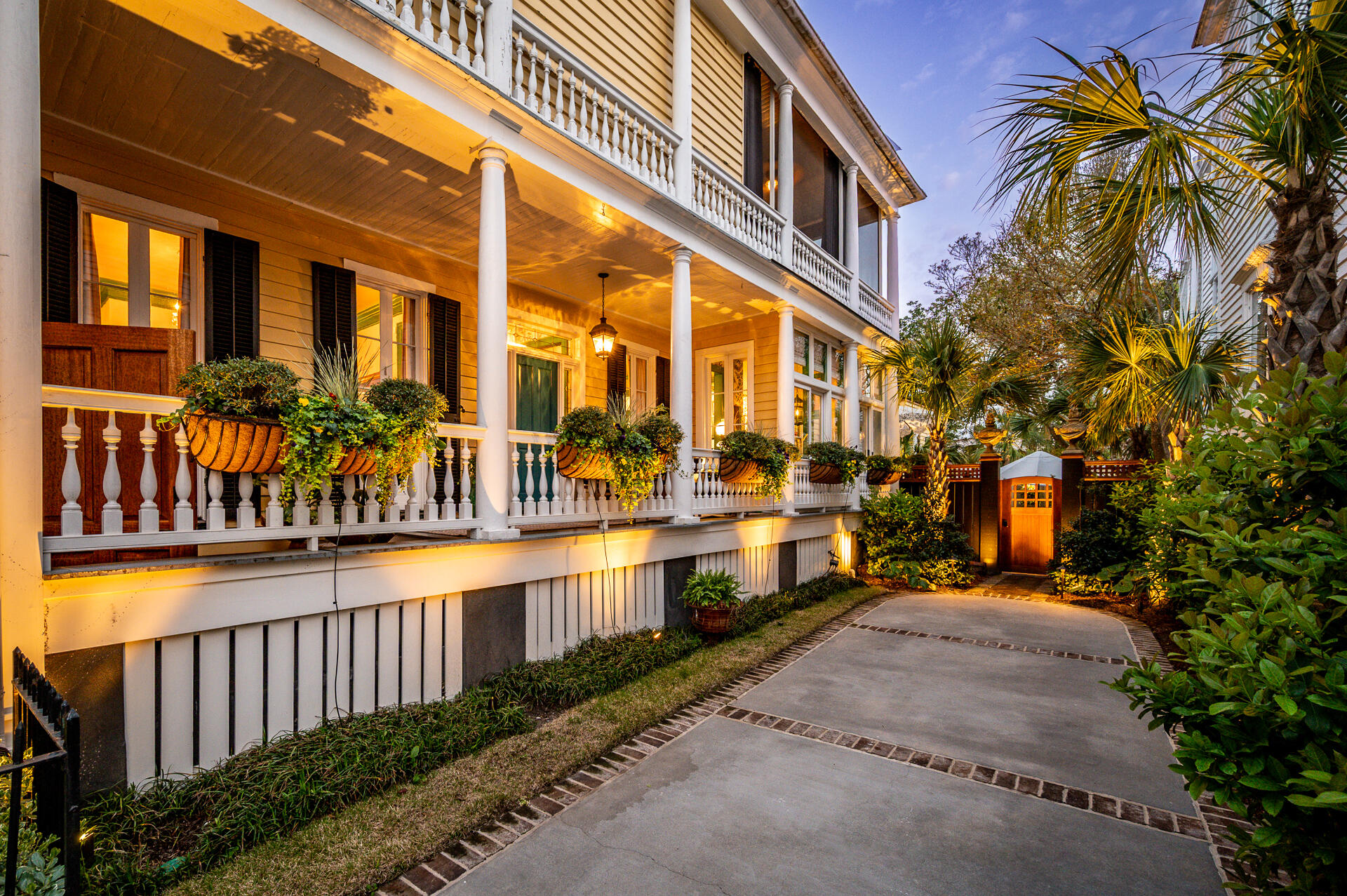 171 Broad Street Charleston, SC 29401 - Photo 35 of 37 171Broad-39