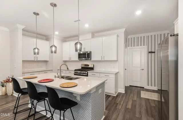 $399,900 | 203 Maroon Court, Raleigh, NC 27610