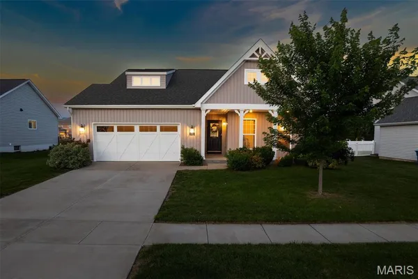 $415,000 | 1701 Canopy Crest Circle, Swansea, IL 62226