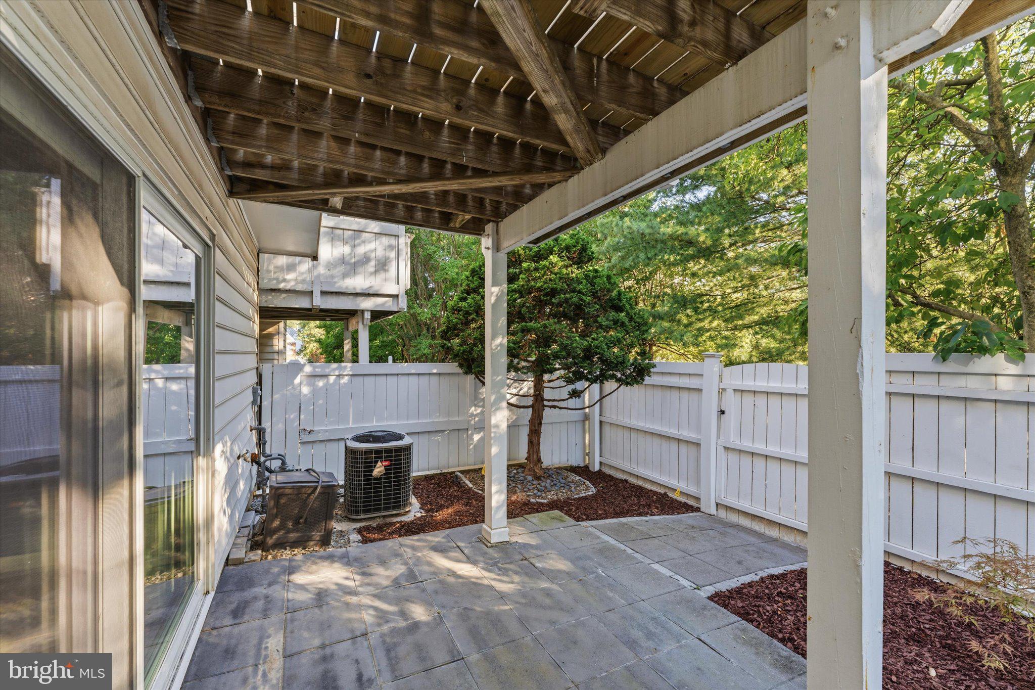 12066 Edgemere Circle Reston, VA 20190 - Photo 9 of 41 Walk out to private, tree lined patio