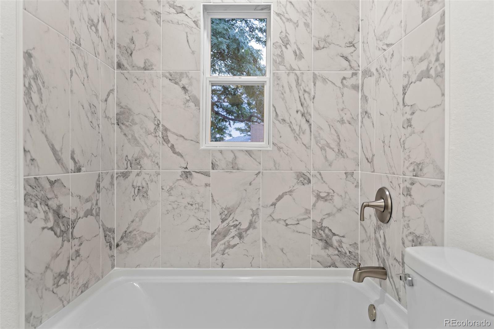 1283 Racine Street Aurora, CO 80011 - Photo 24 of 28 Gallery Image 24