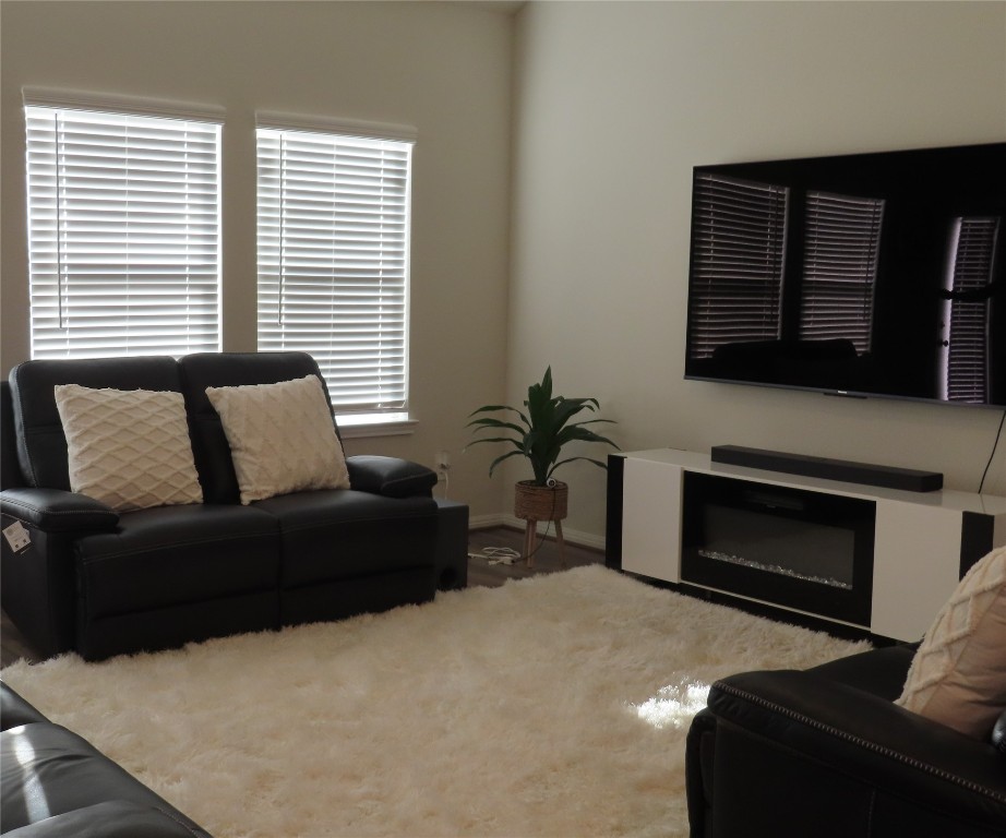 10818 Sugar Pne Lane Rosharon, TX 77583 - Photo 4 of 13