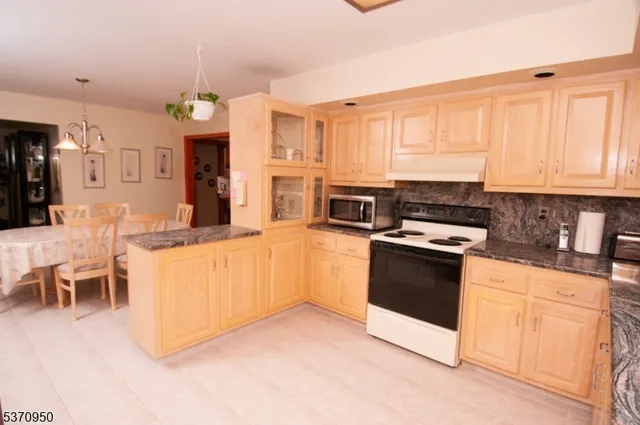 $719,000 | 13 Hillside Road, Elizabeth, NJ 07208