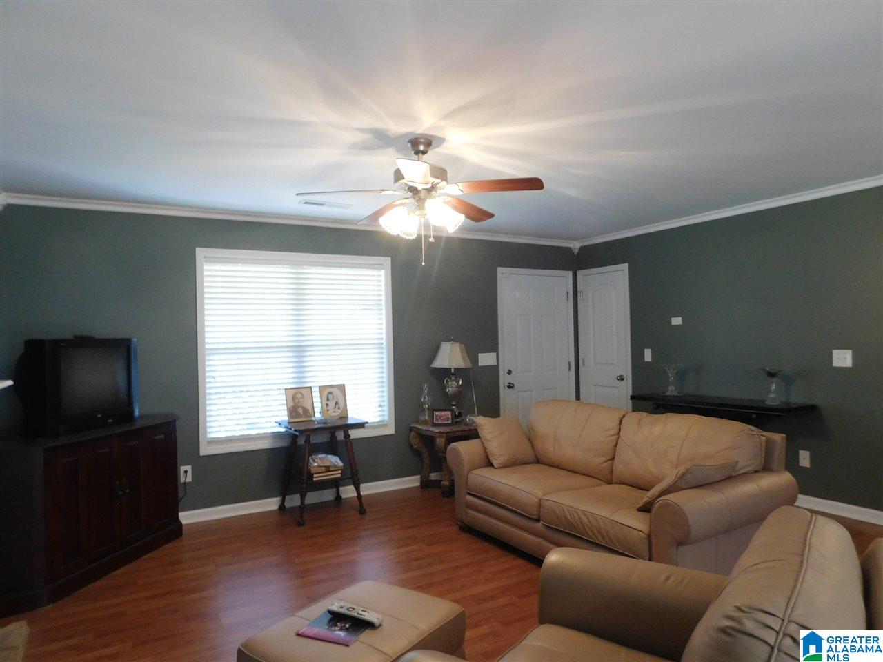 524 Smith Road Trafford, AL 35172 - Photo 6 of 38 Gallery Image 6