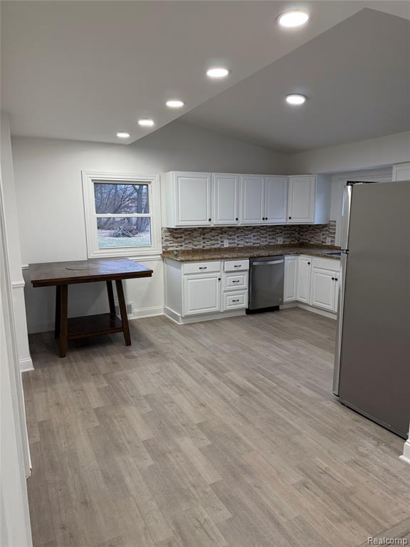 27284 Bunert Road Warren, MI 48088 - Photo 8 of 21