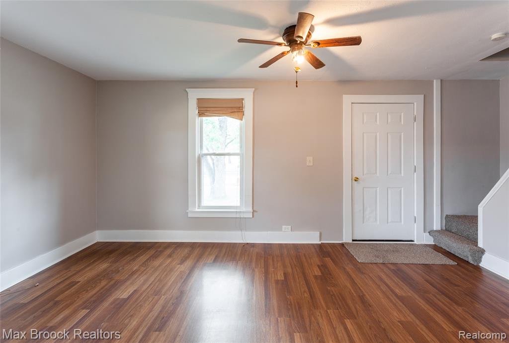 13071 East 13 Mile Road Warren, MI 48088 - Photo 5 of 23