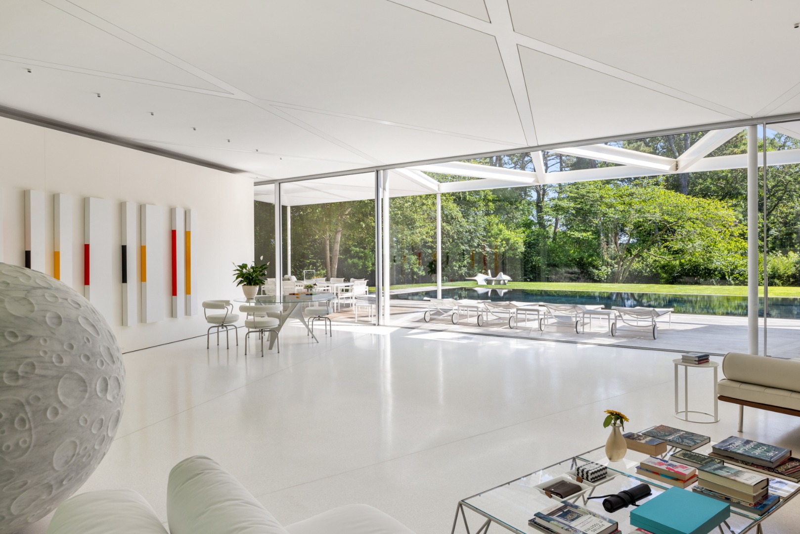 41 Cobbs Hill Road Chilmark, MA 02535 - Photo 29 of 46 a living room with furniture and a large window