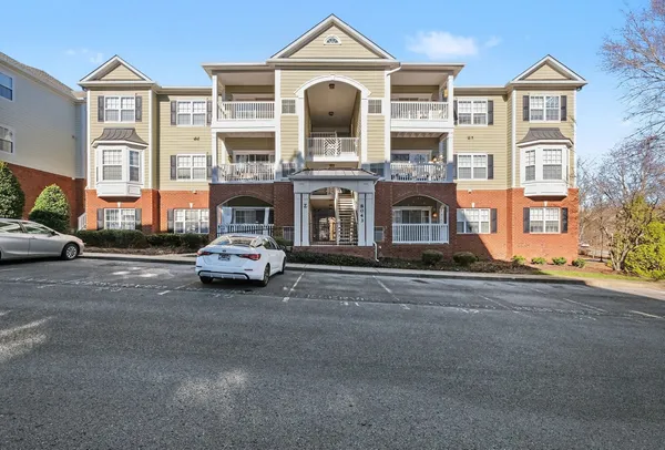 $1,691 | 8043 Bienville Drive, Unit Z5, Nashville, TN 37211