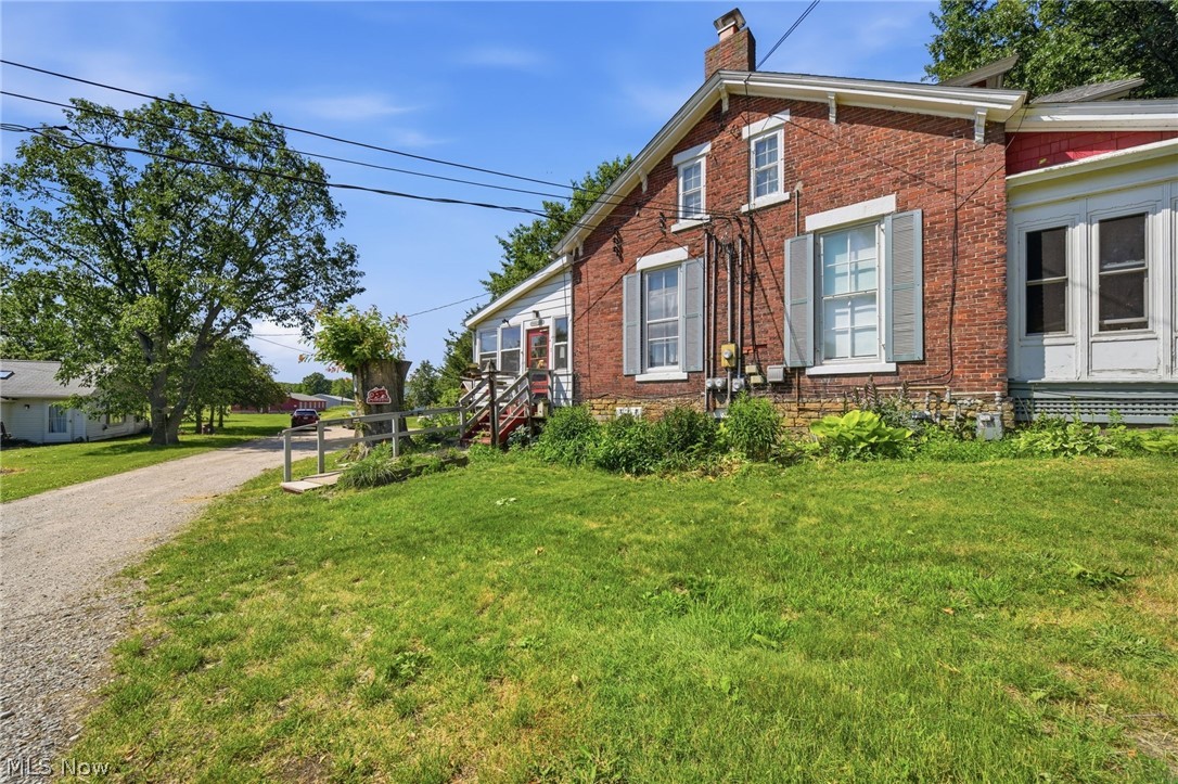 5582 South Ridge Road Madison, OH 44057 - Photo 3 of 45