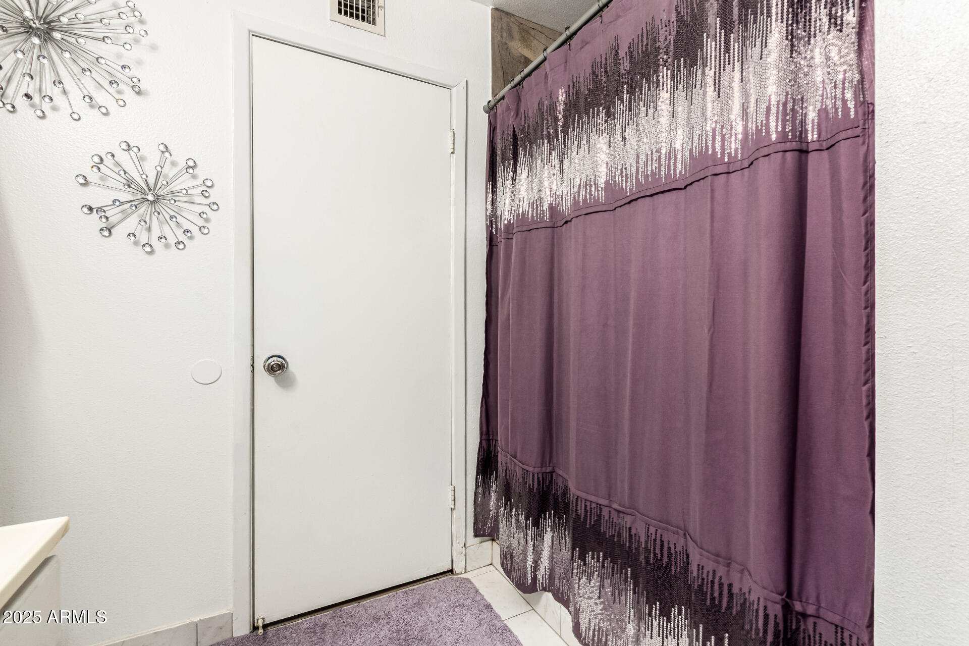 4028 East Carson Road Phoenix, AZ 85042 - Photo 19 of 26 a view of a wooden door