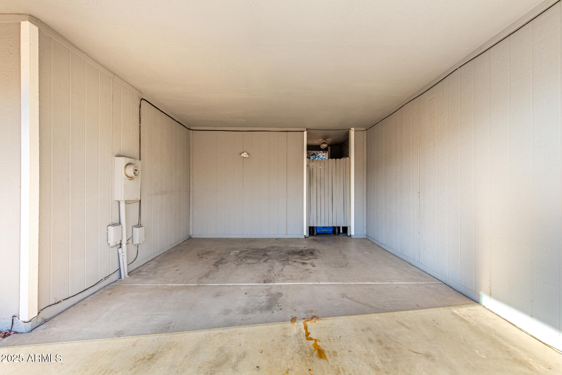 4028 East Carson Road Phoenix, AZ 85042 - Photo 22 of 26 a view of an empty room
