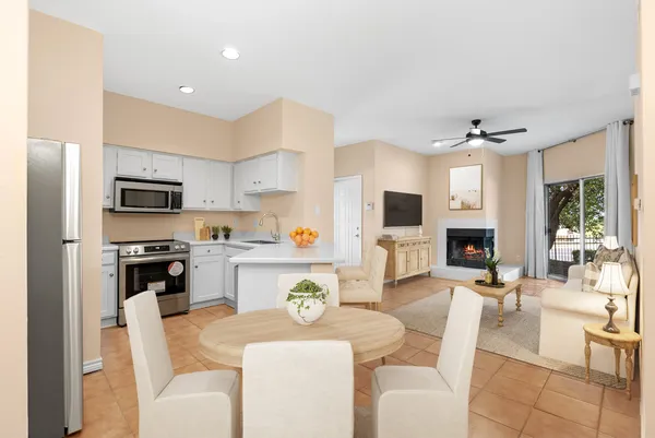 $1,225 | 2450 Wickersham Lane, Unit 109, Austin, TX 78741