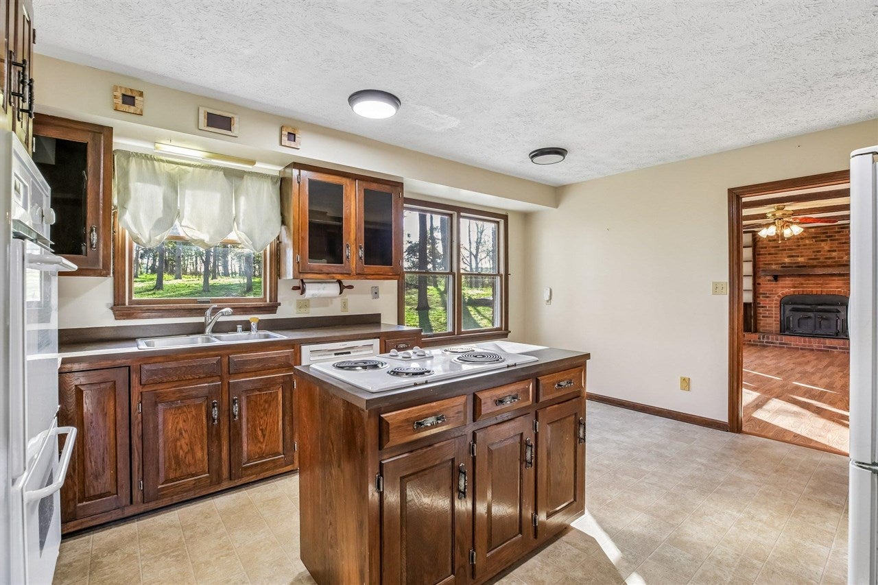 2825 Browning Road Rockfield, KY 42274 - Photo 13 of 31 Gallery Image 13