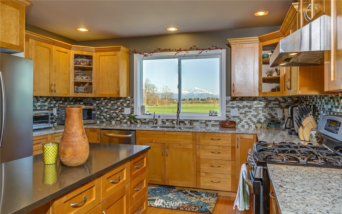 6825 Keefe Road Ferndale, WA 98248 - Photo 11 of 23 Gallery Image 11